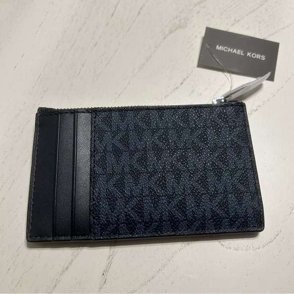 Brand New Michael Kors Wallet - Picture 4 of 4